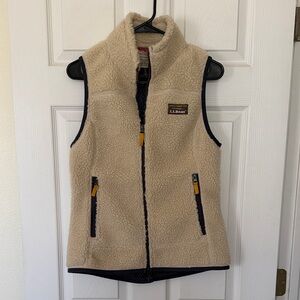 L.L. Bean Cream Sherpa Vest with Navy Trim